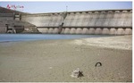 تصاویری از پایان ذخیره آب سد اکباتان/زنگ خطر بی آبی در کشور روشن شد