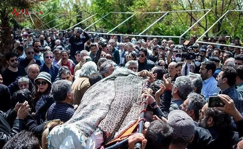خاکسپاری کیومرث پوراحمد