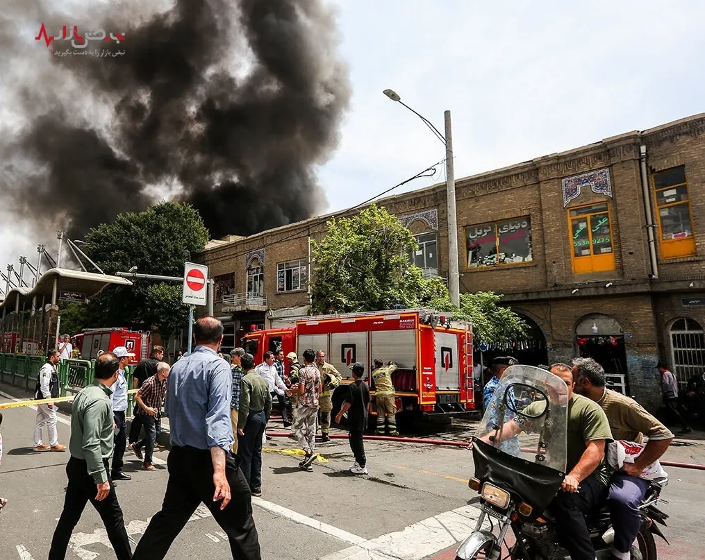 آتش سوزی در انبار موتور گمرک تهران
